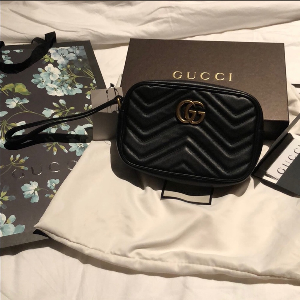 Brand new Gucci marmont wristlet